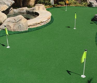 PUTTING GREENS